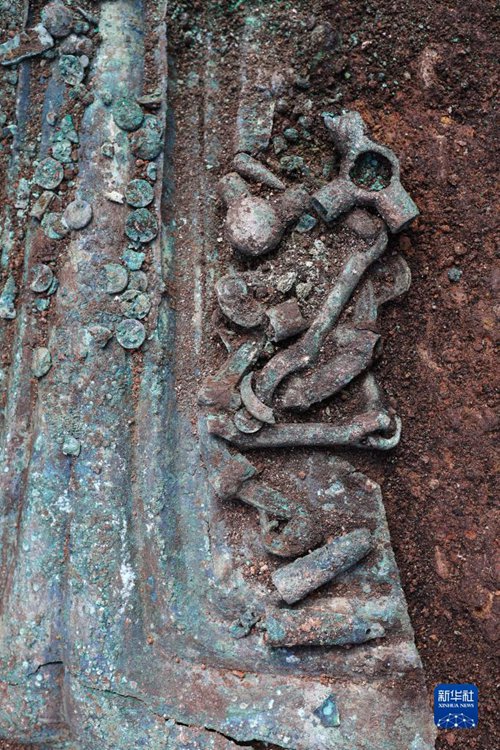 Makaburi zaidi ya elfu moja ya kutoka Enzi ya Shang hadi Enzi ya Xihan yagunduliwa Yanyuan, Sichuan