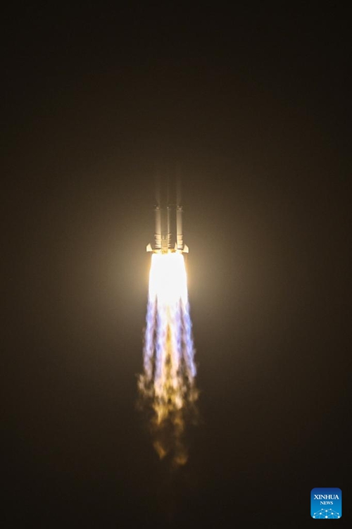 China yarusha chombo kipya cha kubeba mizigo kupeleka mahitaji kwenye kituo cha Tiangong cha anga ya juu cha China