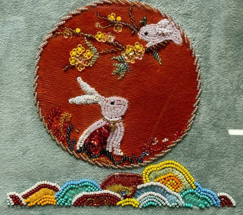 Urithi wa utamaduni usioshikika unaong'aa sana: Udarizi wa Shanga za Kioo kwa mikono wa Xiamen, China