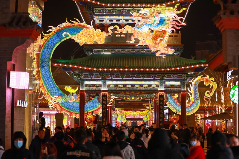 Gansu Lanzhou: Kufurahia taa za rangi na kuukaribisha mwaka mpya