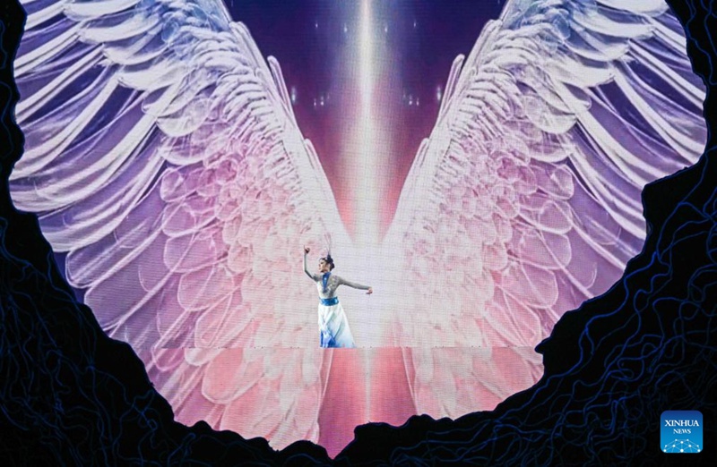 Maonesho ya kwanza ya mchezo wa ngoma unaotokana na ngano za watu wa kabila la Wali yafanyika Haikou, China